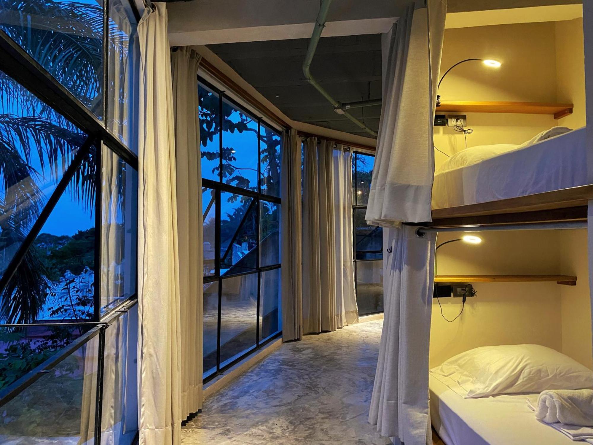 Elmar Hostel Бакалар Экстерьер фото